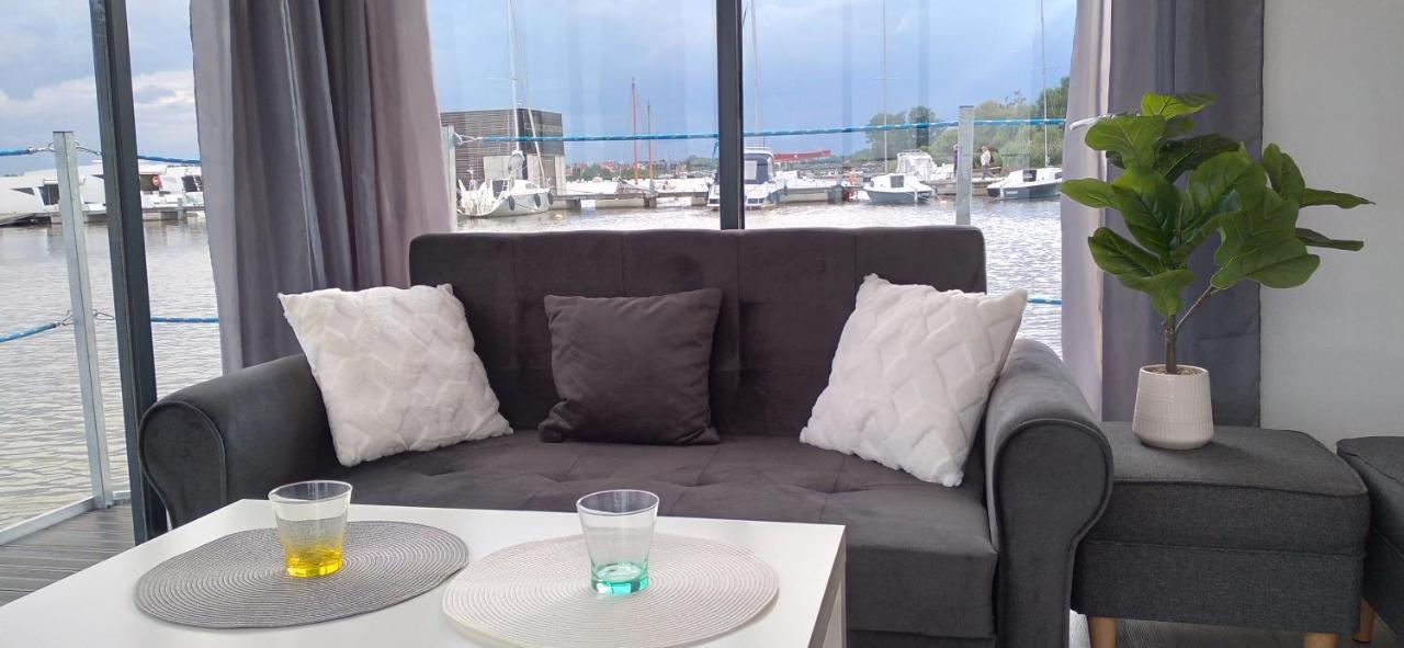Houseboat Arka 1 - Domki Na Wodzie, Rower Wodny, Wifi, Parking Mielno  Exteriér fotografie
