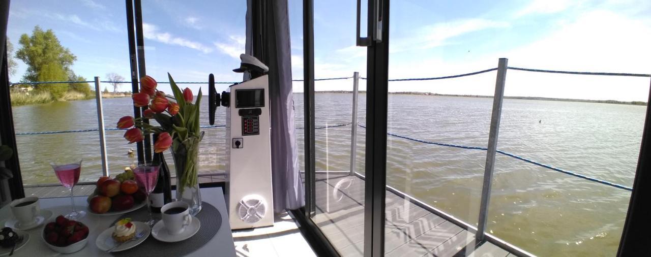 Houseboat Arka 1 - Domki Na Wodzie, Rower Wodny, Wifi, Parking Mielno  Exteriér fotografie