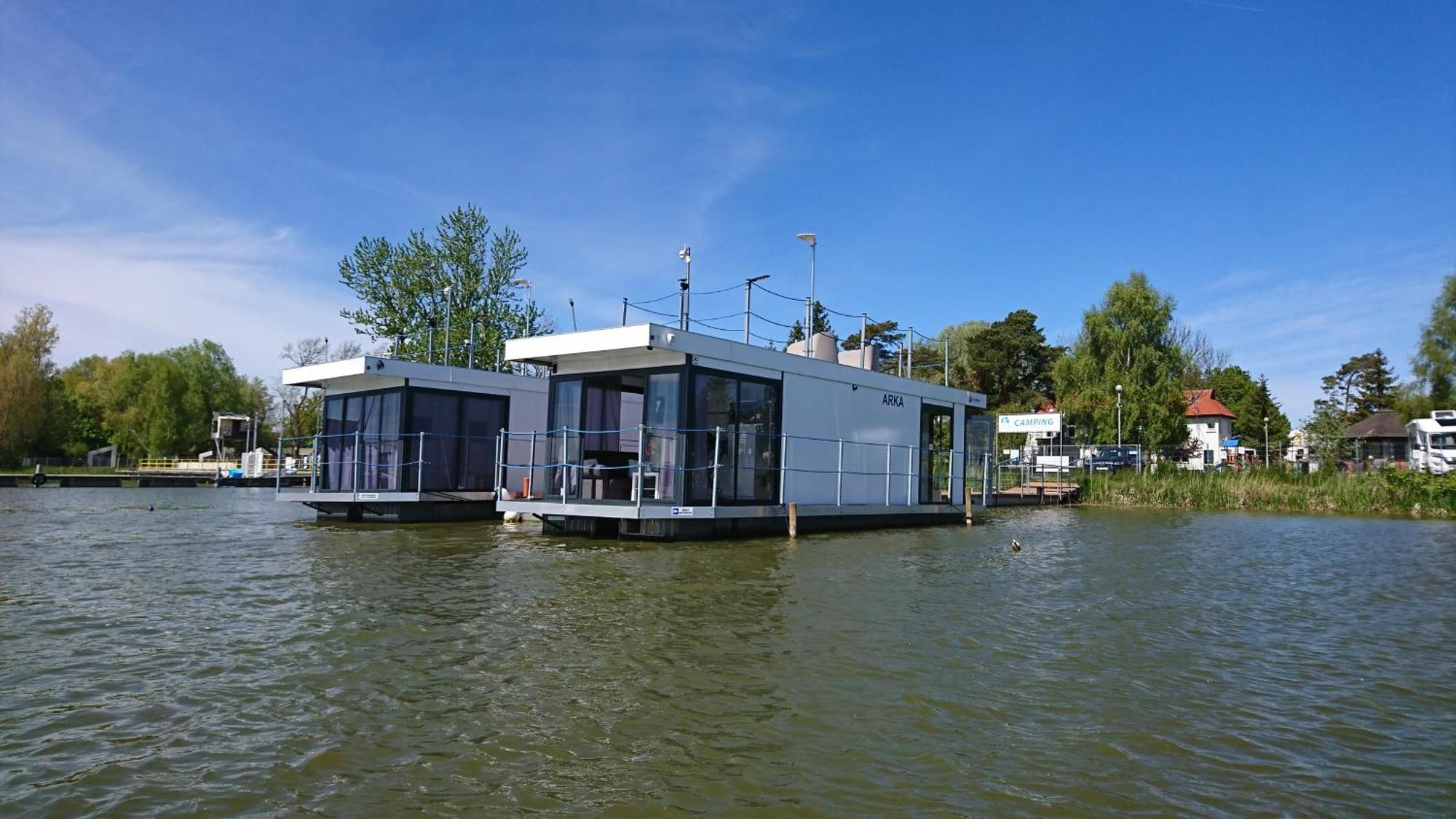 Houseboat Arka 1 - Domki Na Wodzie, Rower Wodny, Wifi, Parking Mielno  Exteriér fotografie