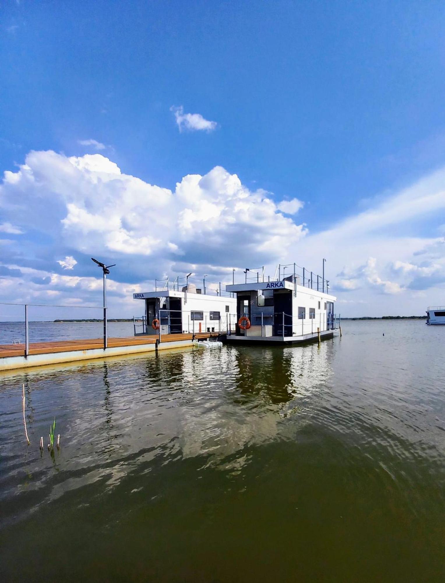 Houseboat Arka 1 - Domki Na Wodzie, Rower Wodny, Wifi, Parking Mielno  Exteriér fotografie